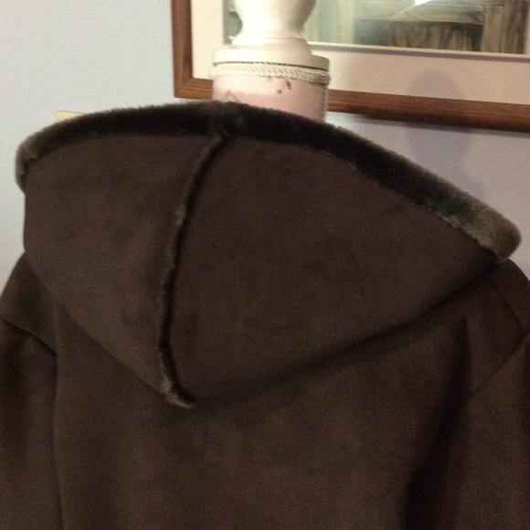 Jones New York Faux Suede Coat - Picture 7 of 16